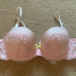 Victoria's Secret Dream Angels Bra 34B